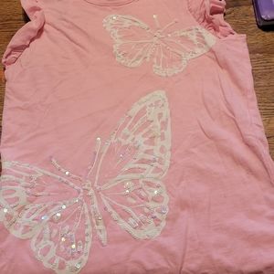 Girl's t shirt with riffled sleeves